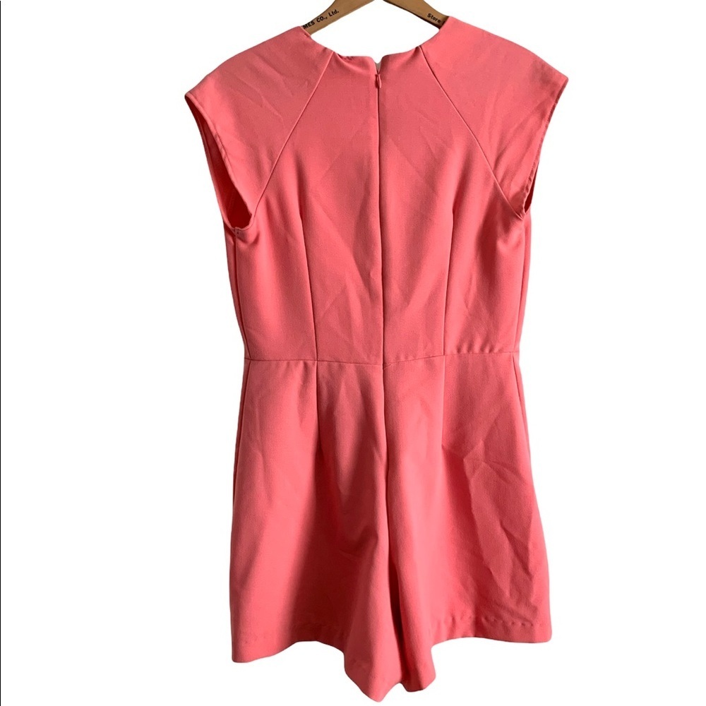 Guess Los Angeles V-Neck Zip Back Romper Size 8 - Picture 3 of 17